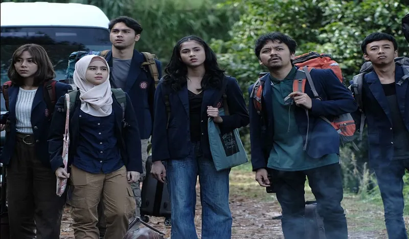 10 Film Indonesia Terlaris: No. 3 Bikin Nostalgia yang Menggugah