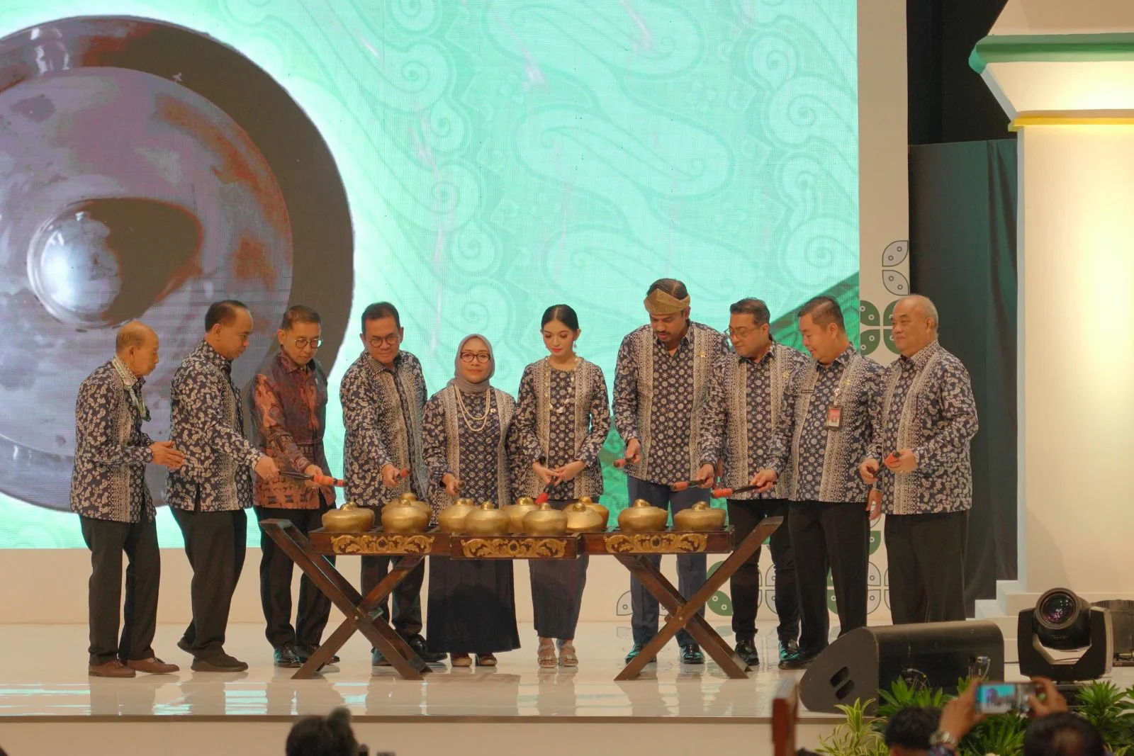 Bio Farma Group Dukung UMKM di Inacraft 2025: Sustainability Terpadu