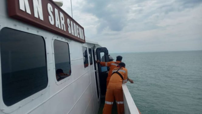 Diterjang Ombak, 2 Nelayan Pekalongan Hilang di Laut