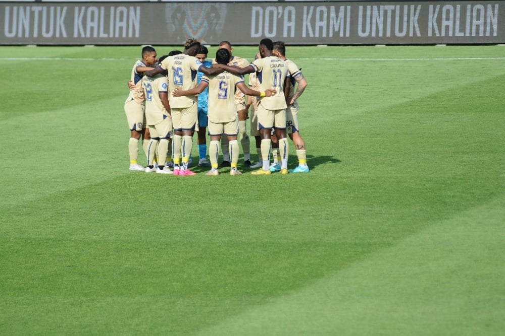 Sedang Berlangsung! Saksikan Arema FC vs Bali United di Liga 1!