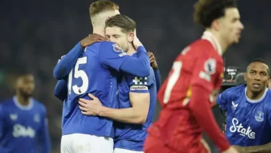 Tarkowski Bawa Everton Imbang atas Liverpool di Menit Terakhir!