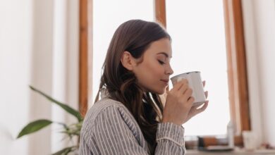 3 Tips Minum Kopi Sehat untuk Penderita GERD - Octopus Health