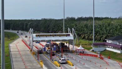 Arus Mudik Meningkat: 93.234 Kendaraan Padati Tol Trans Sumatra!