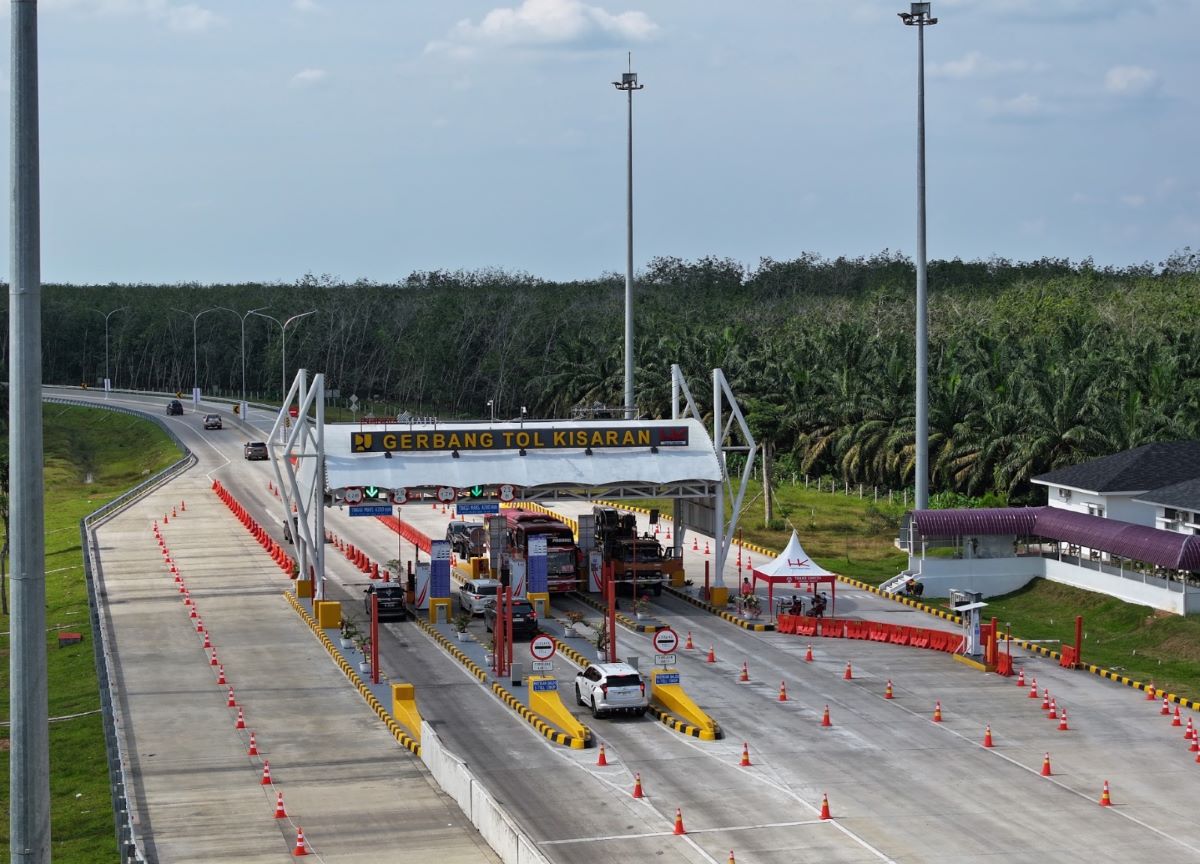 Arus Mudik Meningkat: 93.234 Kendaraan Padati Tol Trans Sumatra!