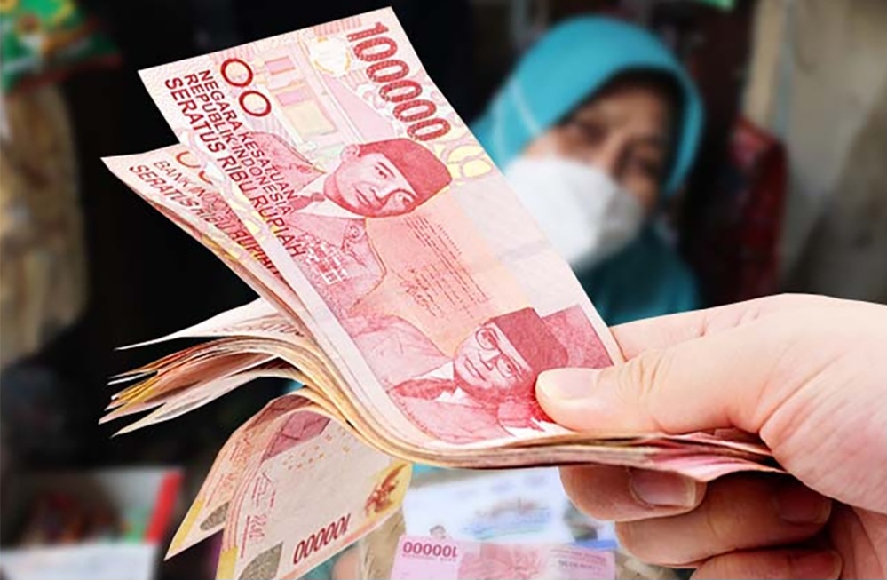 Daftar Bansos Cair Sebelum Lebaran 2025: Cek Sekarang!