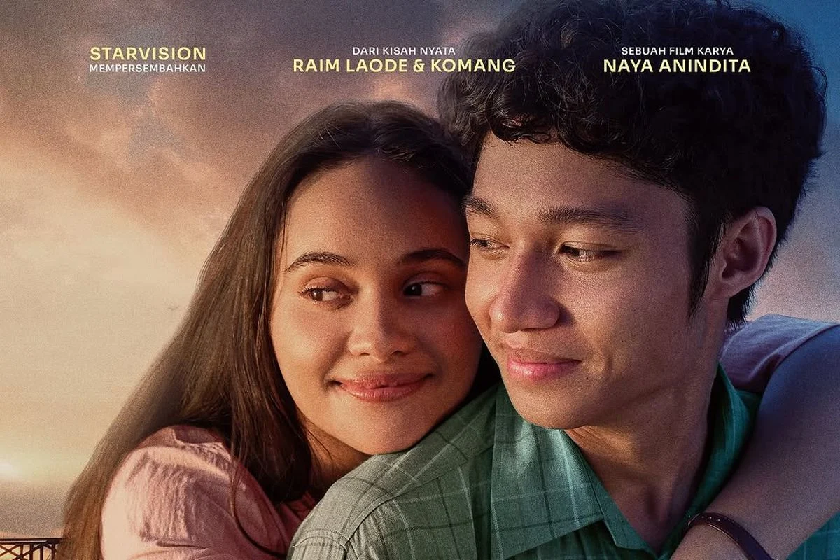 Film 'Komang': Cinta Sejati Raim Laode dan Komang Ade Terungkap!