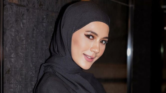 Heboh! Ibunda Paula Verhoeven Sindir Kebusukan Lewat Unggahan