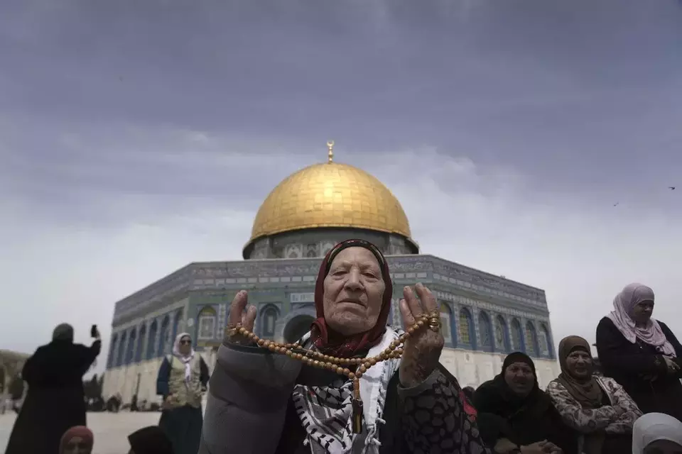 Imam Masjid Ajak Warga Palestina Maksimalkan Ibadah di Al-Aqsa