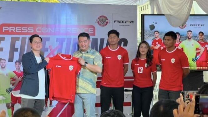 Kolaborasi Free Fire dan PSSI Rilis Jersey Resmi Timnas Indonesia!