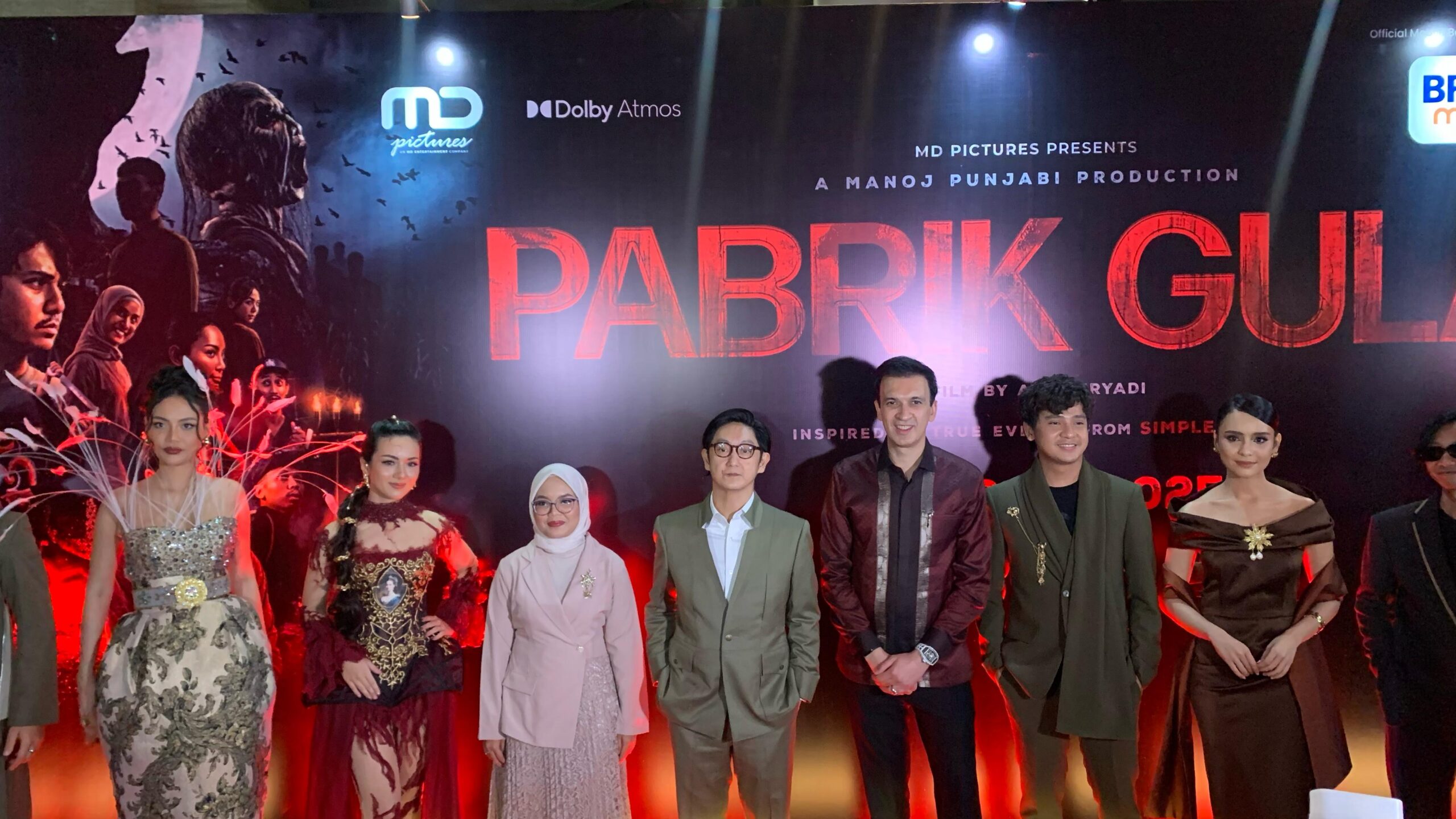 Pesta Rakyat Meriah Sambut Film Pabrik Gula ke Amerika!