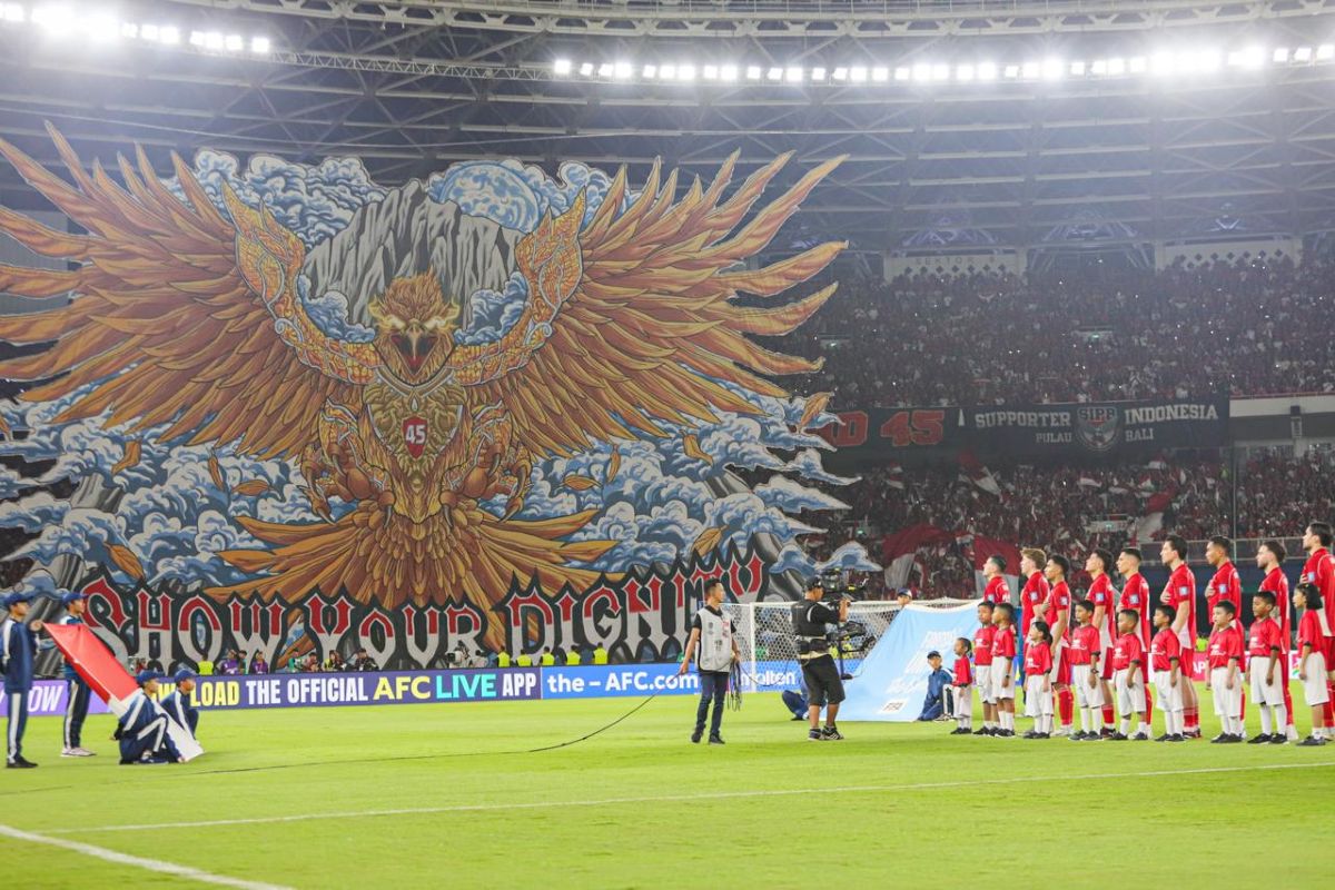Thom Haye Merinding Melihat Tifo Garuda di Laga Indonesia vs Bahrain