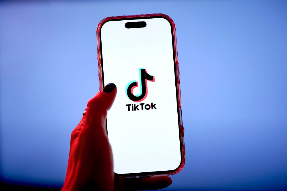 TikTok Siap Investasi Rp145 T Triliun untuk Pusat Data di Thailand!