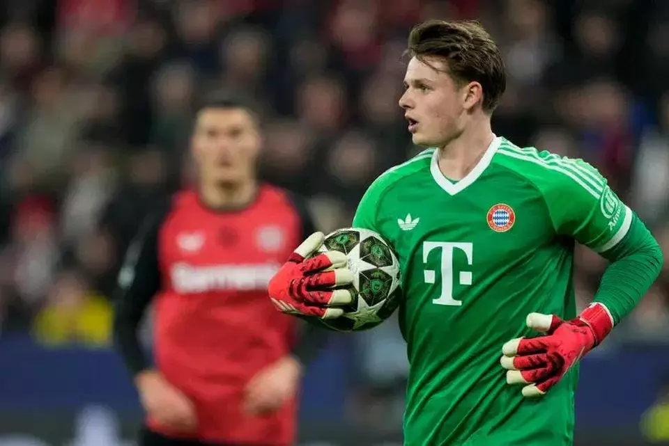 Urbig Si Kiper Muda Blunder, Kemenangan Bayern di Liga Jerman Melayang!