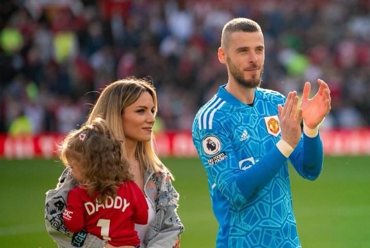 5 Pemain Top Dunia Menikah dengan Fans, Nomor 1 Messi!