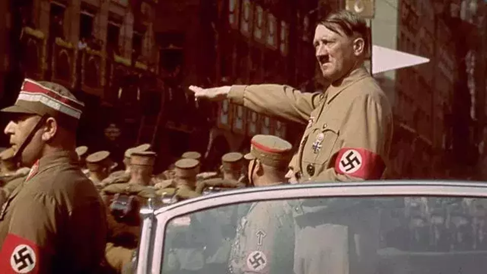 Benarkah Hitler Kabur ke Garut? Temukan Jawaban Dokumen CIA!