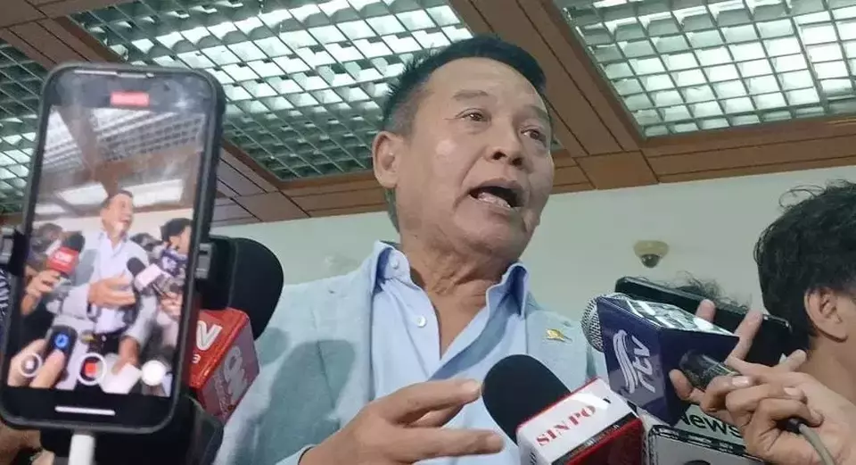 DPR Tegaskan Penolakan Pendirian Pangkalan Militer Rusia di RI