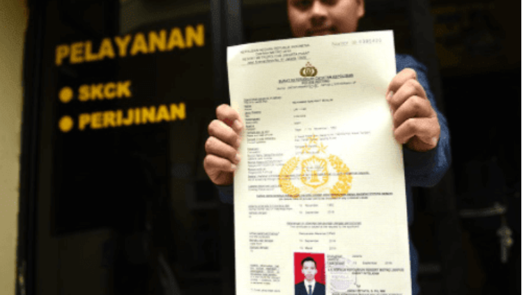 Hanya dengan HP! Ini Cara Mudah dan Syarat SKCK Online