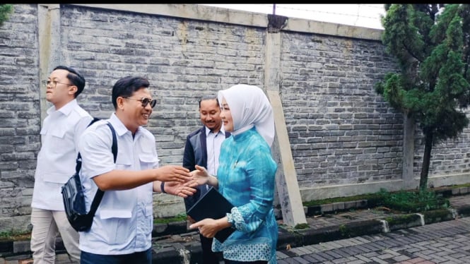 Istri Ridwan Kamil Datangi Rumah Korban Kekerasan Seksual di RSHS