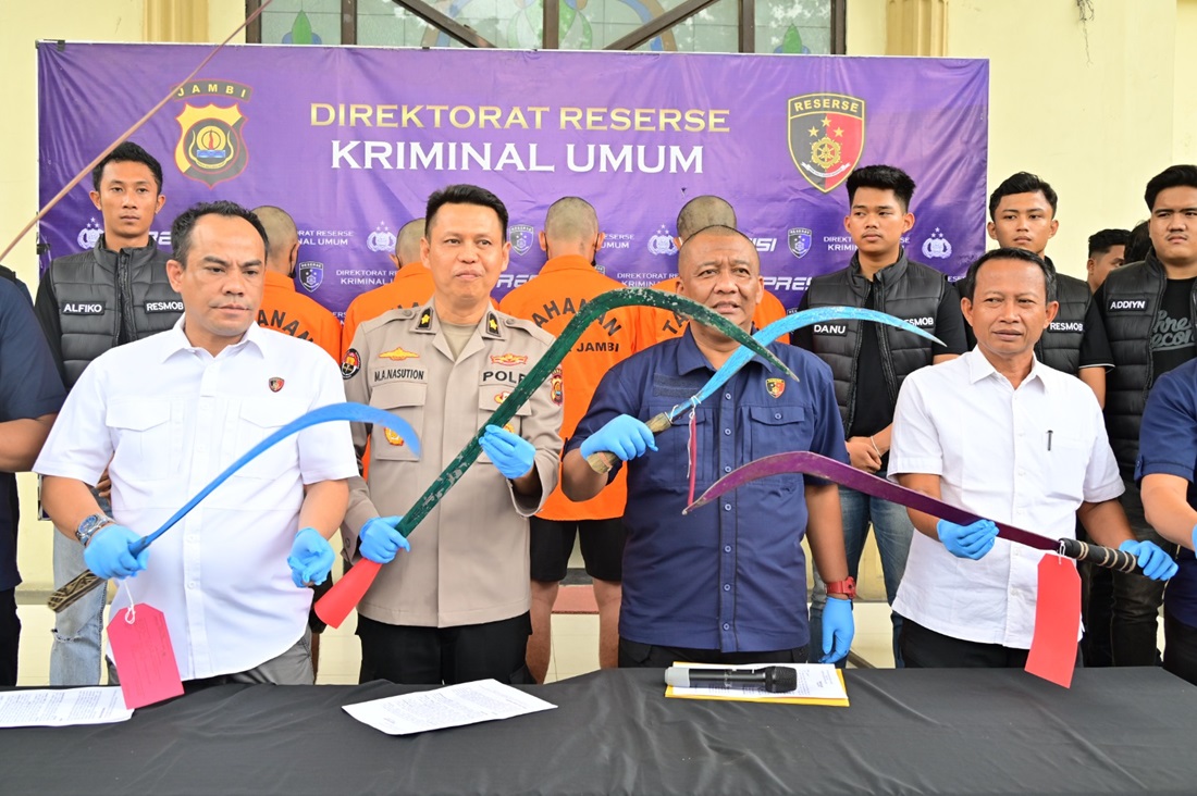 Polda Jambi Gagalkan Perang Geng Motor: Keamanan Warga Terjaga!