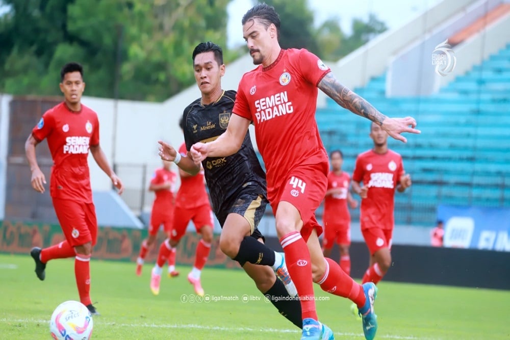 Prediksi Skor Semen Padang vs PSIS: Head to Head & Formasi Pemain