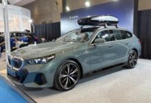 BMW i5 Touring: Mobil Listrik Termahal di PEVS 2025, Harganya Rp2,2 M