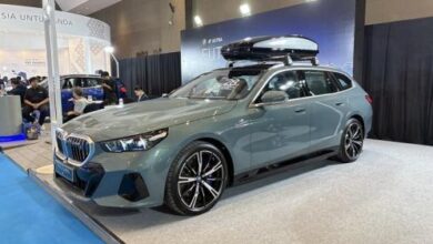 BMW i5 Touring: Mobil Listrik Termahal di PEVS 2025, Harganya Rp2,2 M