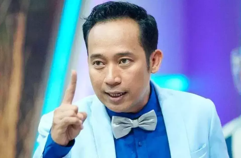 Denny Cagur Ungkap Kesenjangan Pendidikan di Daerah 3T Mentawai