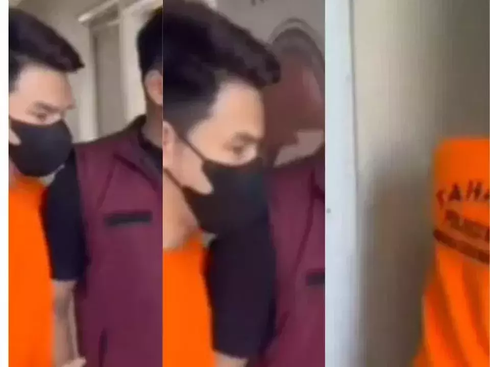 Jonathan Frizzy Tampil di Balik Baju Tahanan Oranye, Kasus Vape Obat Keras
