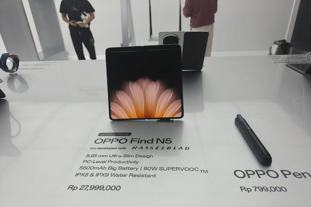 Oppo Gebrak Pasar Flagship dengan Find N5: Tipis, Ringan, Awet!