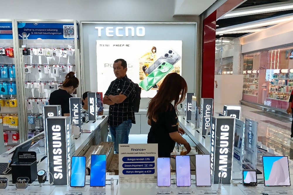 Persaingan Ketat Produsen Smartphone Lipat: Samsung, Huawei, Lenovo