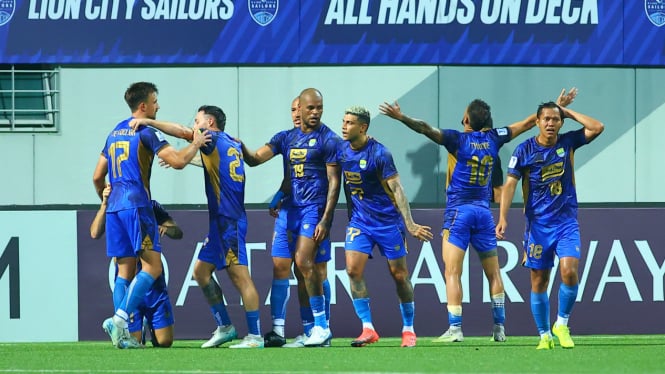 Persib Ciptakan Tiga Rekor Bersejarah Seusai Raih Gelar Liga 1!