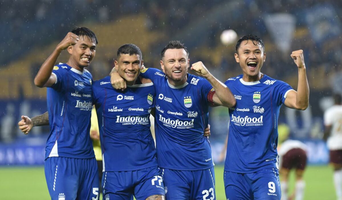 Persib Juara Liga 1: Ucapan Selamat Mengalir dari Fans dan Pemain