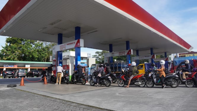 Pertamina Klaim BBM Masih Paling Kompetitif, Harga Bisa Turun!