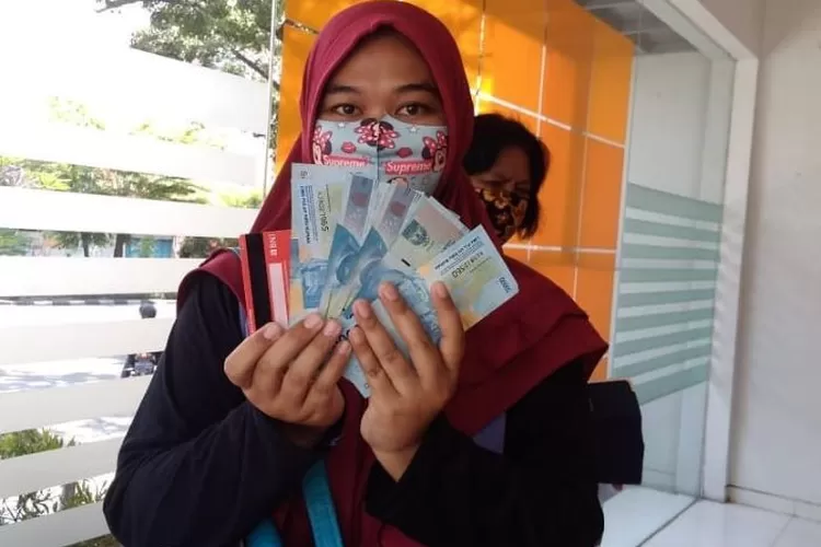 Siap-siap! 5 Bansos Akan Cair di Bulan Mei 2025, Cek Dulu!