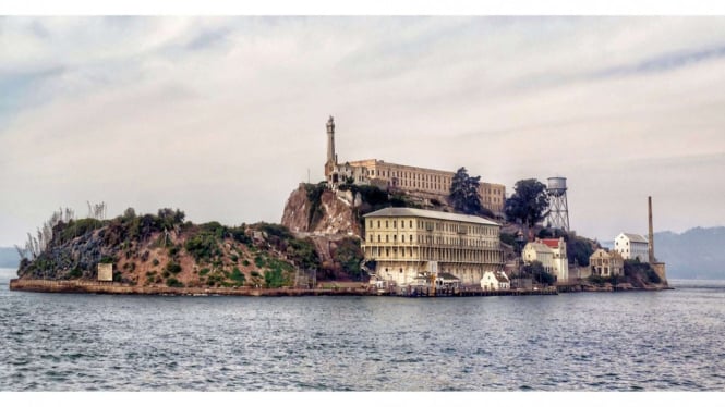 Trump Perintahkan Buka Kembali Alcatraz untuk Penjahat Brutal!