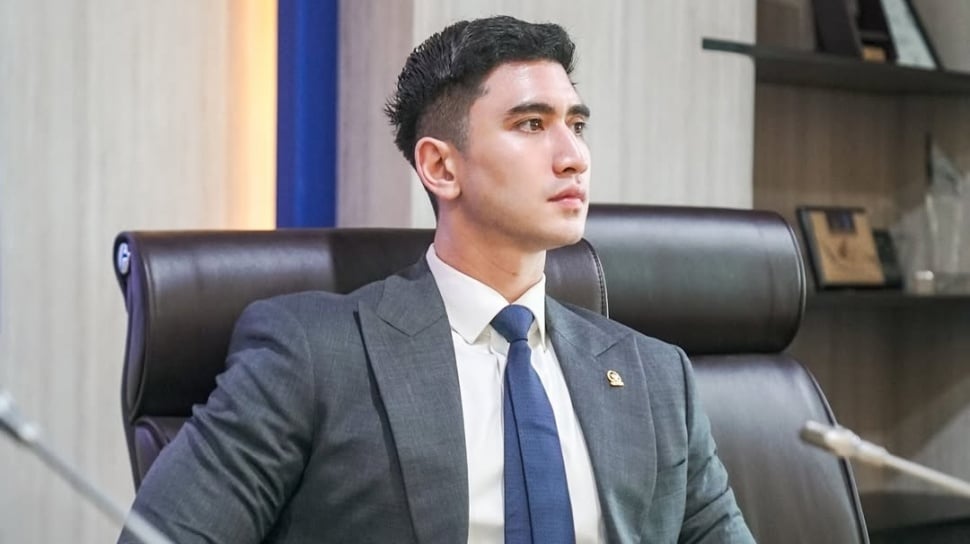 Verrell Bramasta Diduga Berbohong, Ajak Fuji Bukber Keluarga!